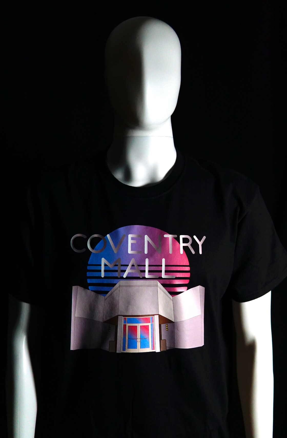 Coventry Mall Inspired Retro Dead Mall Tee